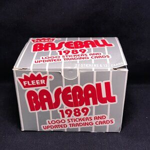 1989 FLEER BASEBALL UPDATED TRADING CARDS 1-132 COMPLETE